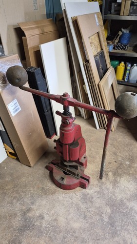 Fly press norton - press, t.norton