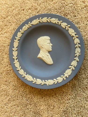 Wedgwood blue jasper - wedgwood, ware