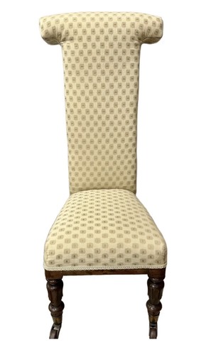 Antique prayer chair with new - prayer,