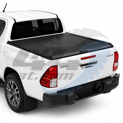 Toyota hilux 2016 - 2016-2020, black