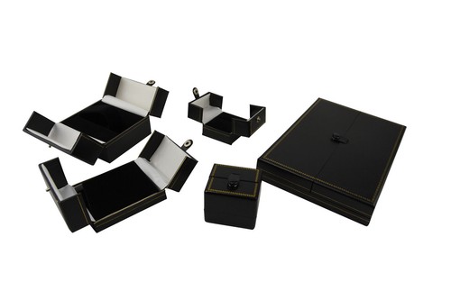 Luxury double door leatherette - double,