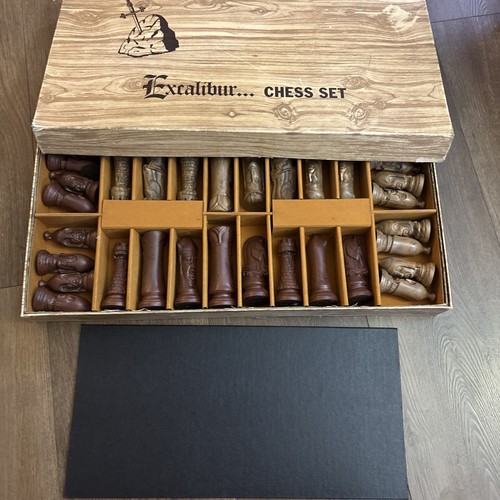Vintage excalibur chess - vintage,
