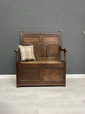 17th Century “Box” Settle