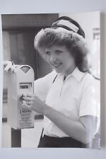 Traffic Warden & New Parking Meter 1982 Press Photo 