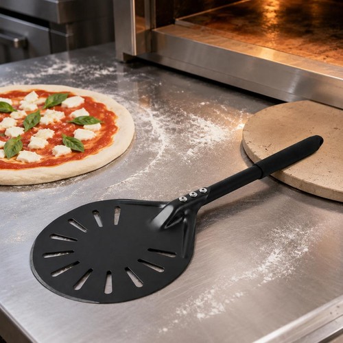 Pizza turning peel - turning, perforated
