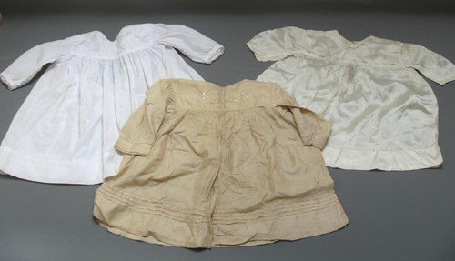 Antique vintage dresses doll - 3,