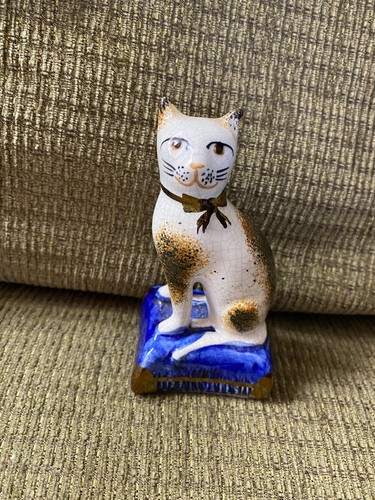 Staffordshire cobalt blue cat - cobalt,