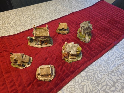 Six lilliput land cottages - six,