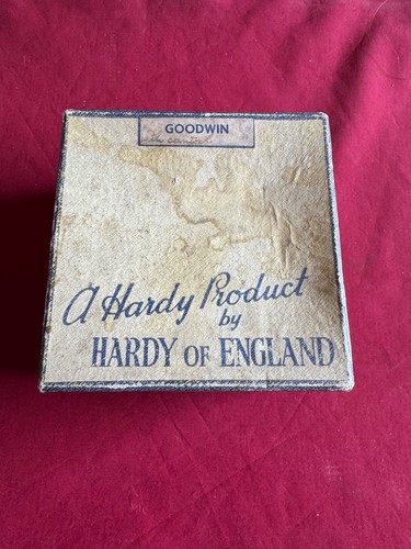 Boxed vintage hardy - vintage, 4"