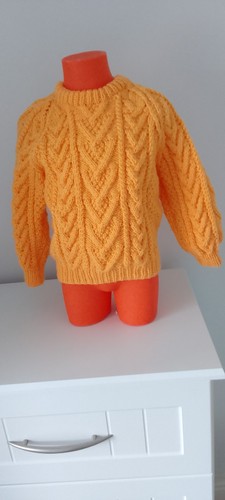 Childs new hand - , knitted