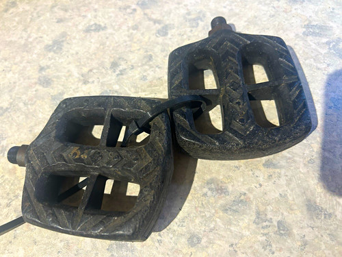 Raleigh burner sugino pedals - raleigh,