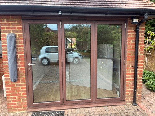 Aluminium bifolding doors - aluminium,