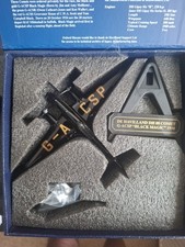 Oxford Diecast de Havilland DH88 Comet 1934 Scale 1:72 Black Magic