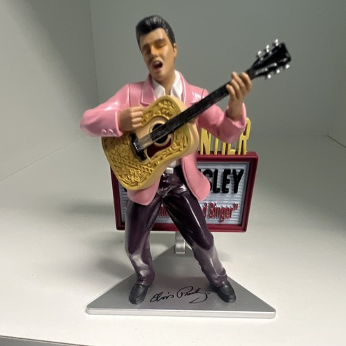 Elvis presley guitar player - presley,