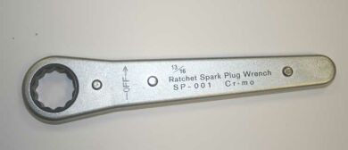 Spark plug ratchet wrench - plug, for