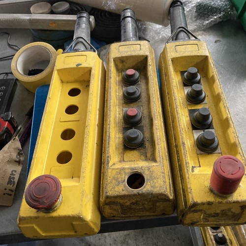 Xac push button - 04,