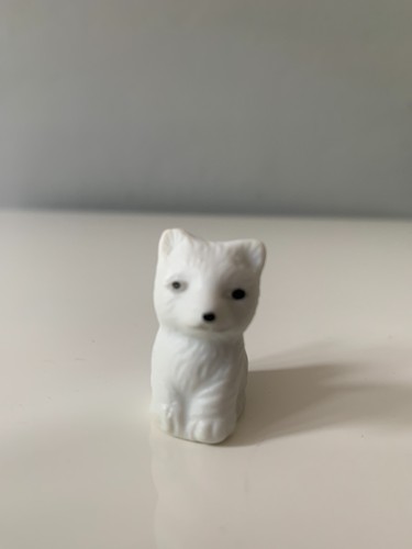 Vintage miniature white - vintage,