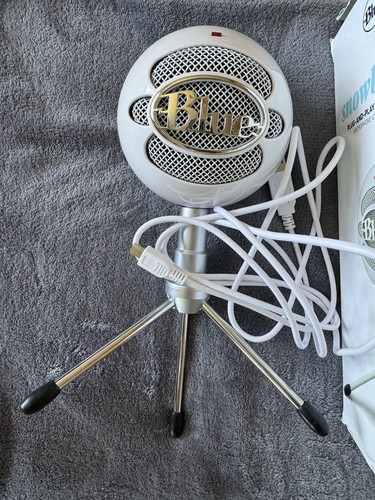 Blue snowball ice - snowball,