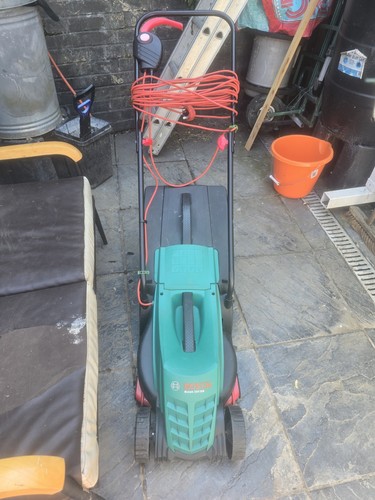 Bosch lawn mower and hedge - lawn,