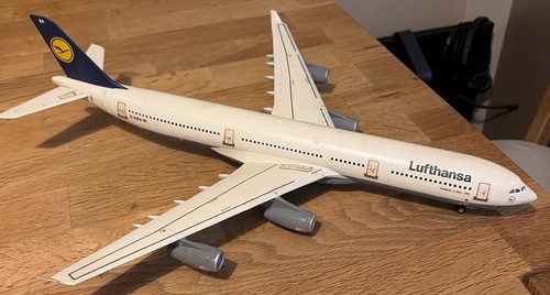 Vintage lufthansa airbus - airbus, a340