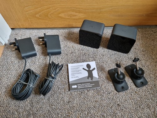 Pair base station - station, for