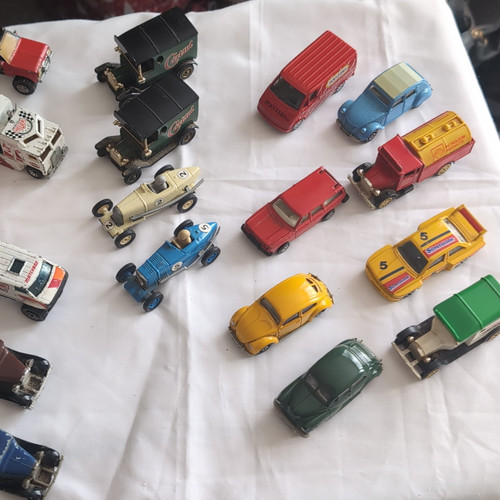 Matchbox racing castrol mixed - matchbox,