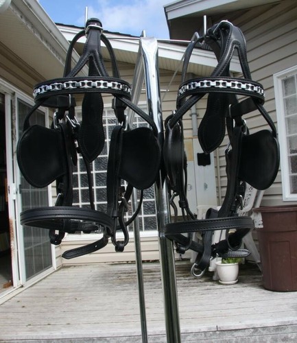 Ideal black harness shetland - black,