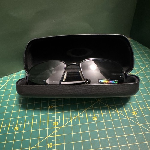 Oakley square wire prizm - square,