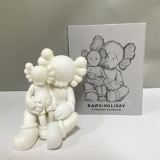 22cm Kaws Holiday Changbai Mountain White Sitting Holding 