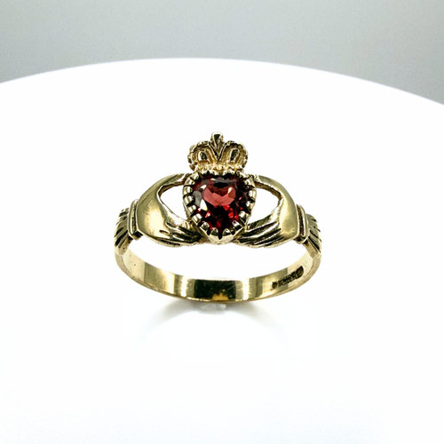 9ct gold vintage garnet - vintage,