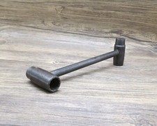 WW2 Period BRITOOL Socket