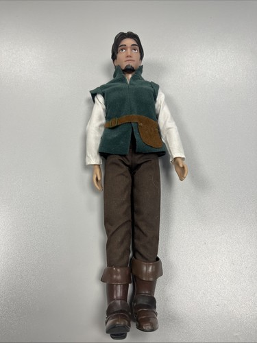 Disney store tangled flynn - tangled,