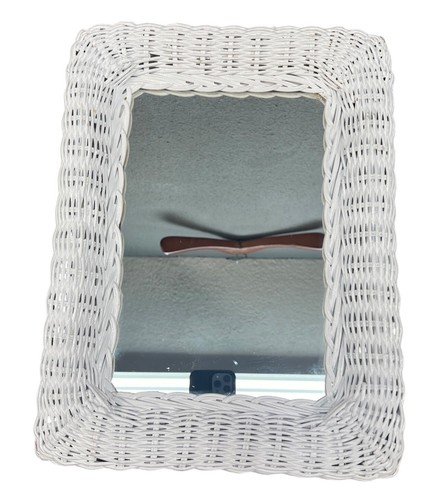 White wicker rectanglar - white,