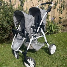 Bayer Chic 2000 - Twin Doll's