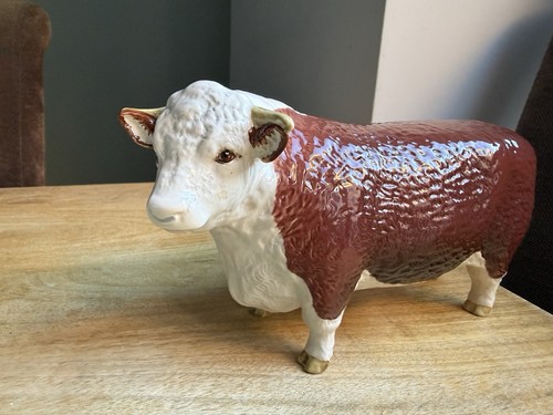 Vintage beswick hereford - beswick,