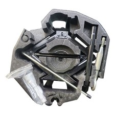 VOLVO XC90 MK2 Jack Kit