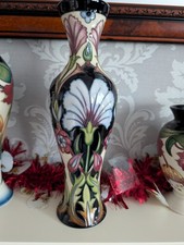 Moorcroft Tall Casablanca Pattern Vase 31.5cm In Excellent Condition 2009 