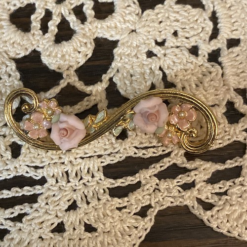 1928 brooch gold tone pink - gold,