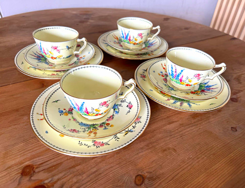 Crown staffordshire vintage - crown,