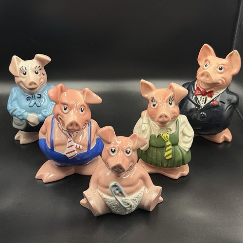 Full set natwest piggy - of, 5