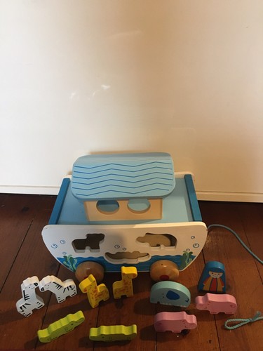 Hape wooden noah ark set - noah’s,