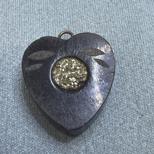 Antique victorian whitby jet - victorian,