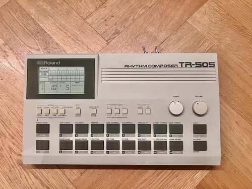 Roland 505 drum machine - tr-505,