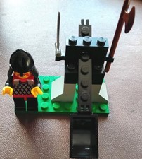 VINTAGE LEGO CASTLE SET 1917 KING'S CATAPULT, complete build no instructions