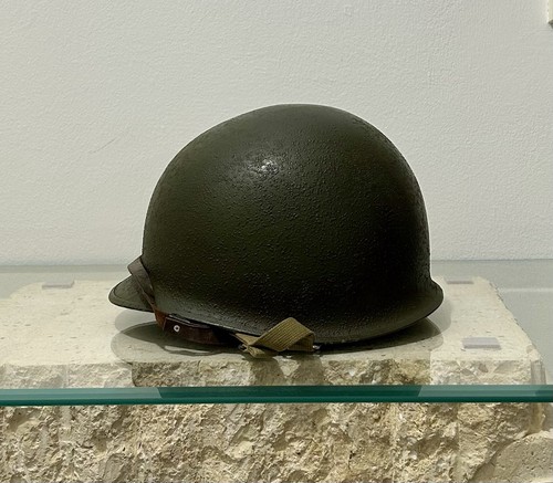 Wwii steel helmet - us, with
