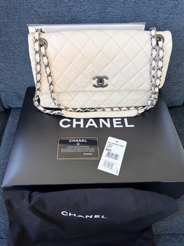 Chanel brand new classic - chanel,