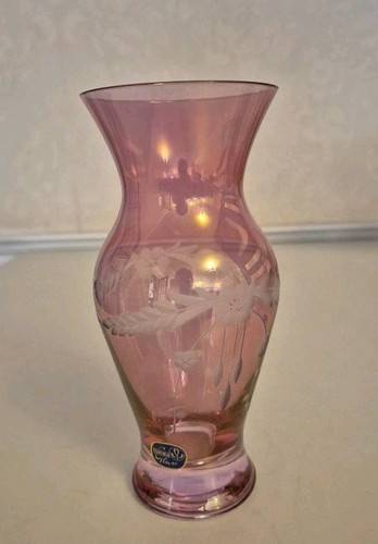 Bohemia glass finely etched - finely,