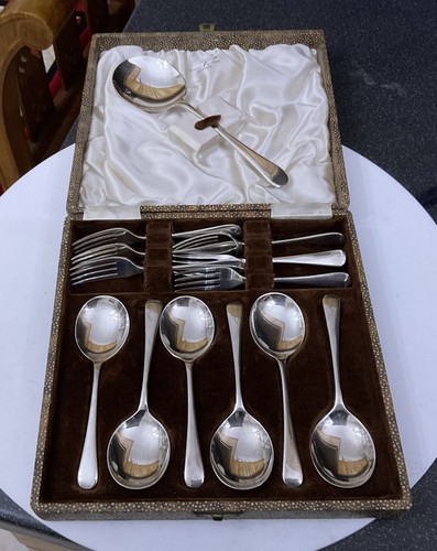 Vtg walker hall dessert - vtg,