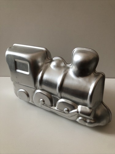 Vintage wilton woodbridge - wilton, 3d