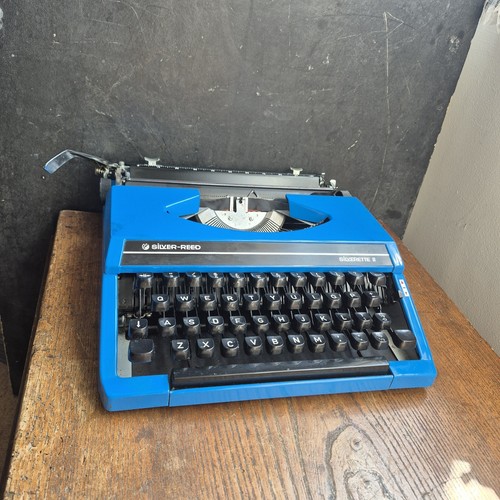 1970s blue silver reed manual - blue,